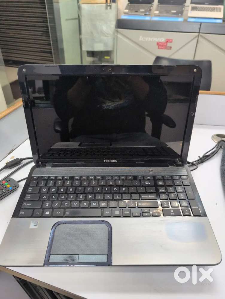 Intel Core i7 3rd Generation/8 GB/256 GB/15.6 HD/Windows 11.