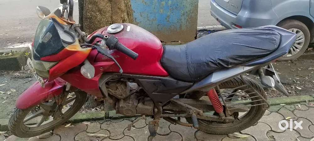 Excellent mileage working condition passing till 2027