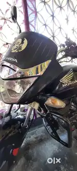 First class single handed Honda bike less driven