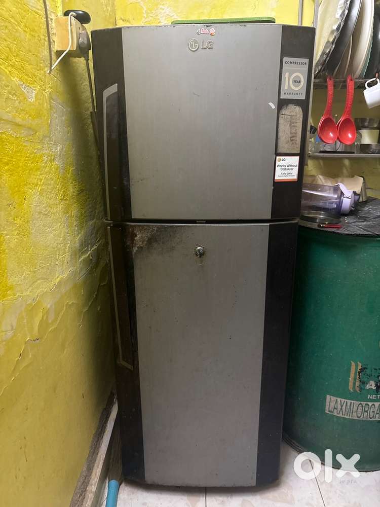 LG refrigerator Fridge in good condition