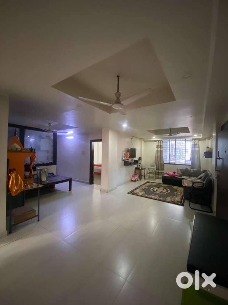 3bhk beautiful semi furnished flat for sale at Geetanagar