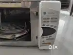 LG Microwave oven