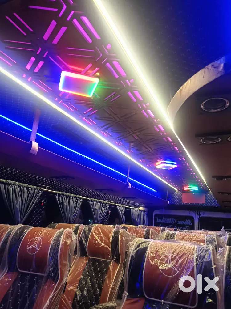 Force traveller T2 26 seater
