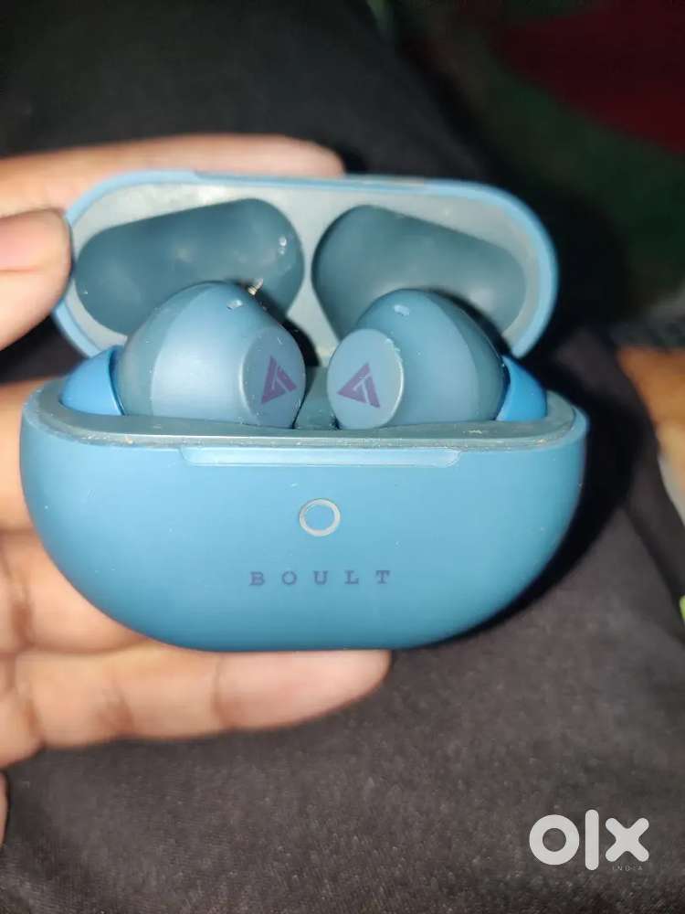 Boult earbuds