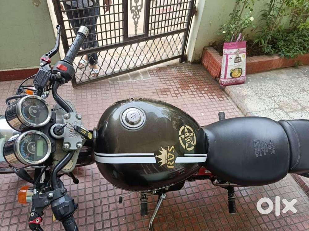 Maintained RE Thunderbird 350cc Twinspark