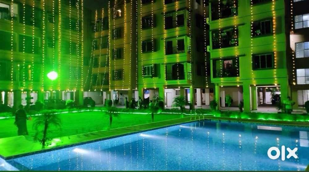 sharing 2bhk (1 Room available in 2 BHK, fully furnished with