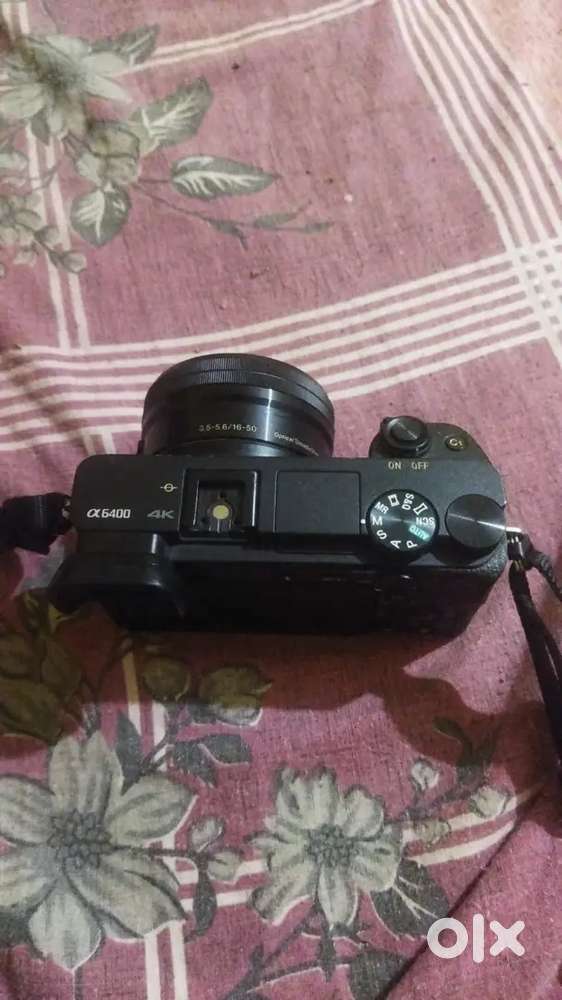 Sony Alpha 6400
