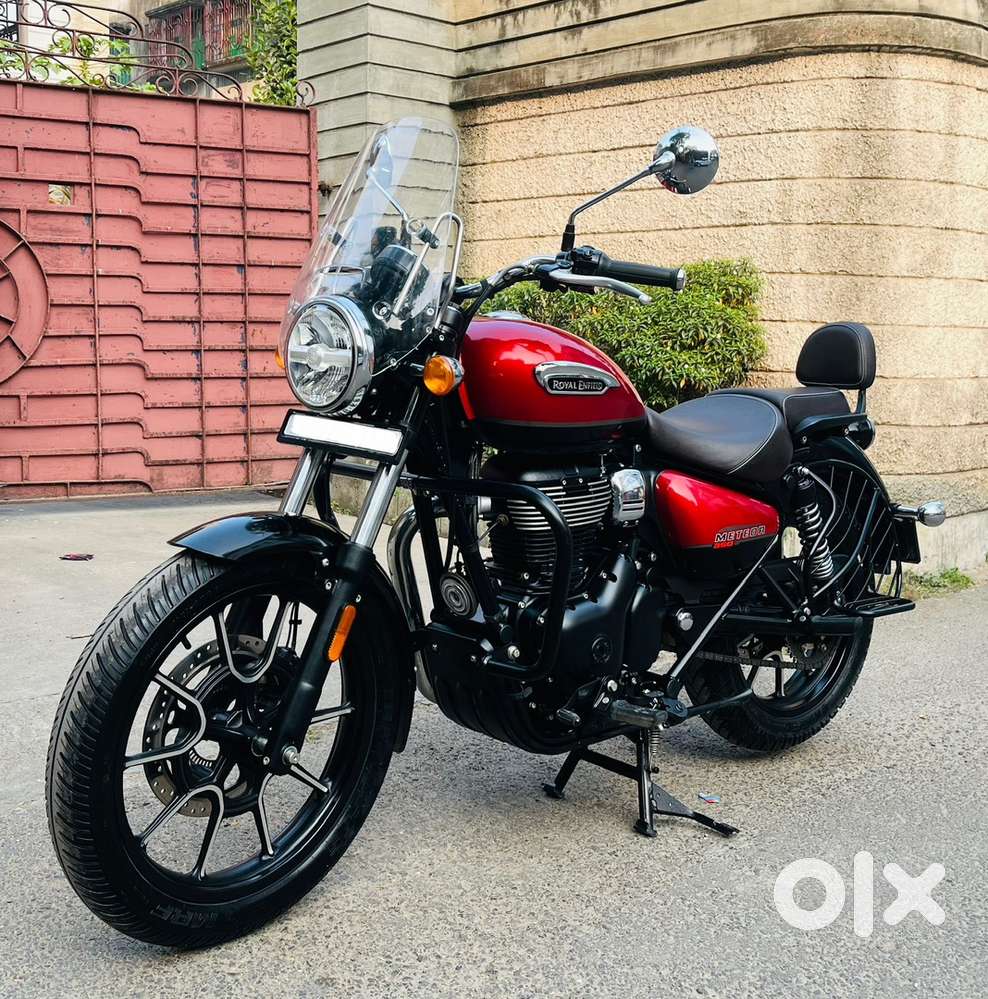 Spotless RE Meteor 350 Supernova E20