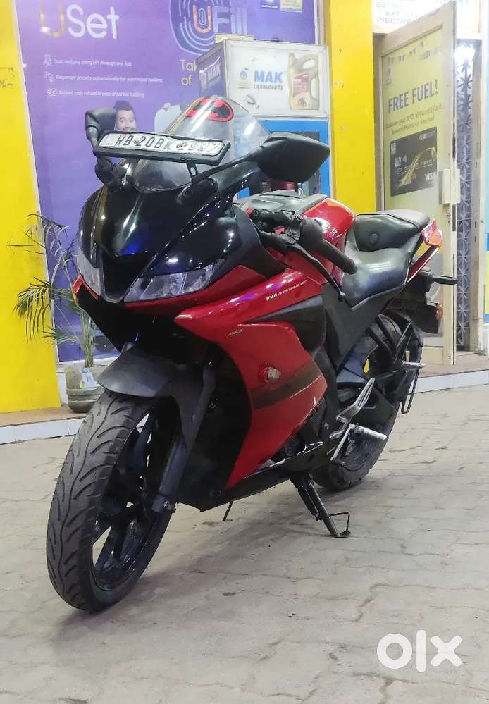 2022 DUAL ABS E20 YAMAHA YZF R15 V3 IN GOOD CONDITION