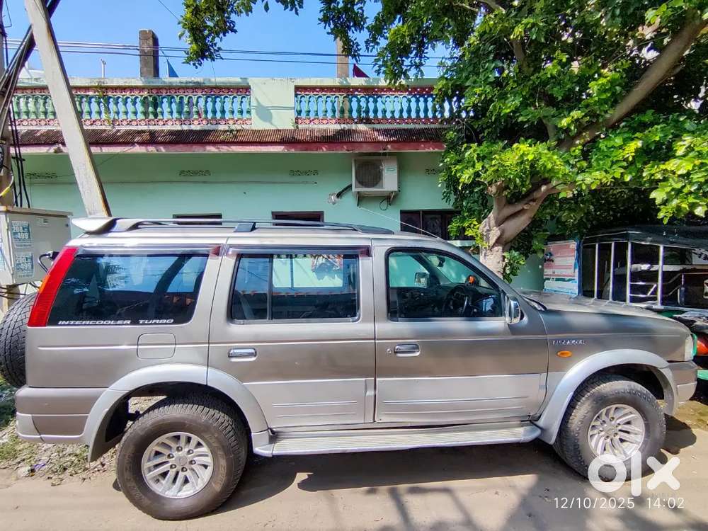 Ford endeavour 2006 well maintained