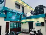 Knowledge Infinity Coachind ready to be rented with immediate effect i