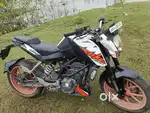KTM DUKE 200