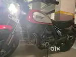 Ducati scrambler 800 icon red