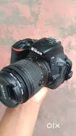 NIKON D5600 DSLR CAMERA