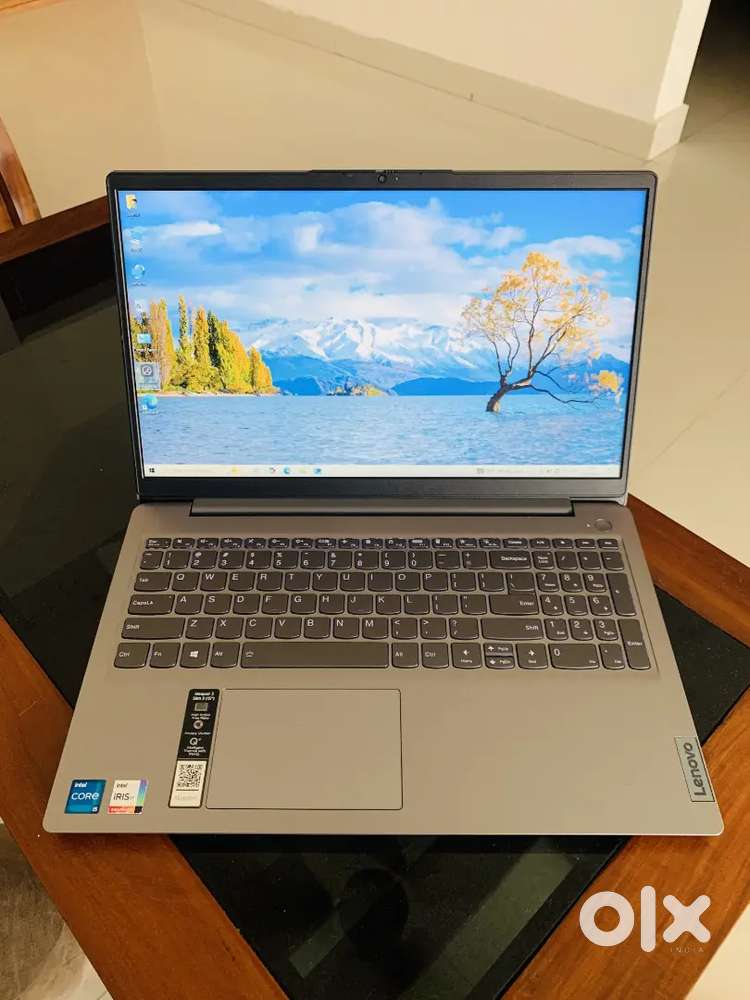 Lenovo IdeaPad Slim 3/Intel Core i5 11th Gen/ 8GB/512 GB