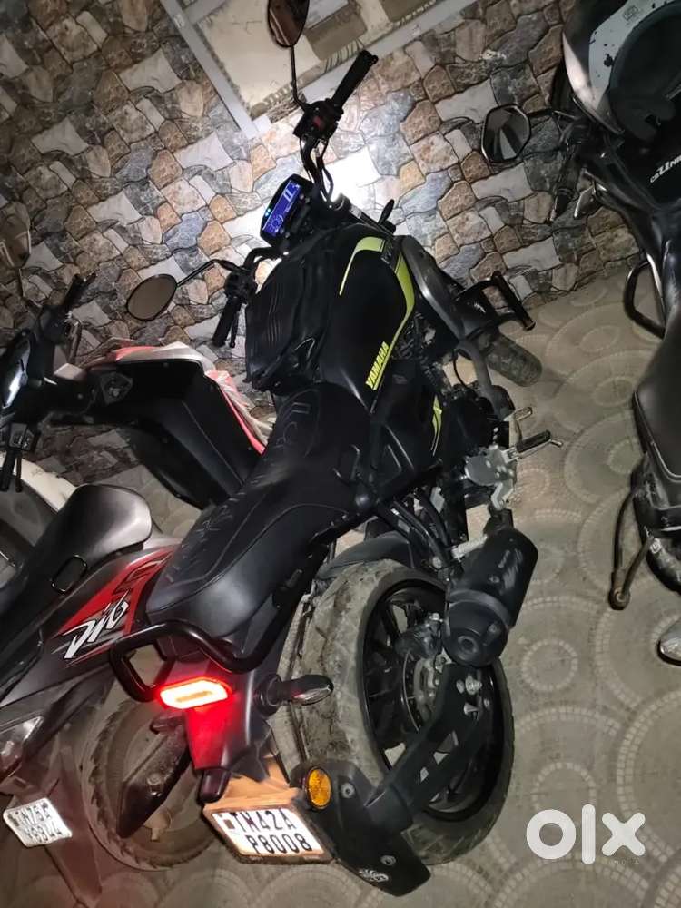 Yamaha FZ-X