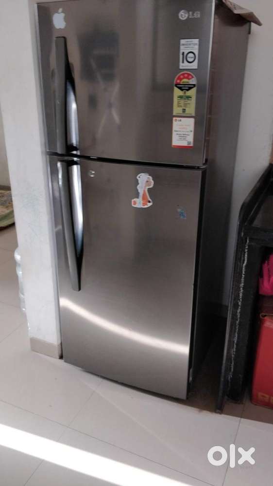 Double Door LG Fridge