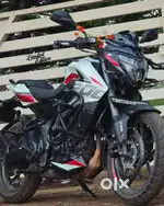 Brand new bajaj Ns200 22222 low down payment