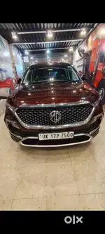 MG Hector Plus 2021