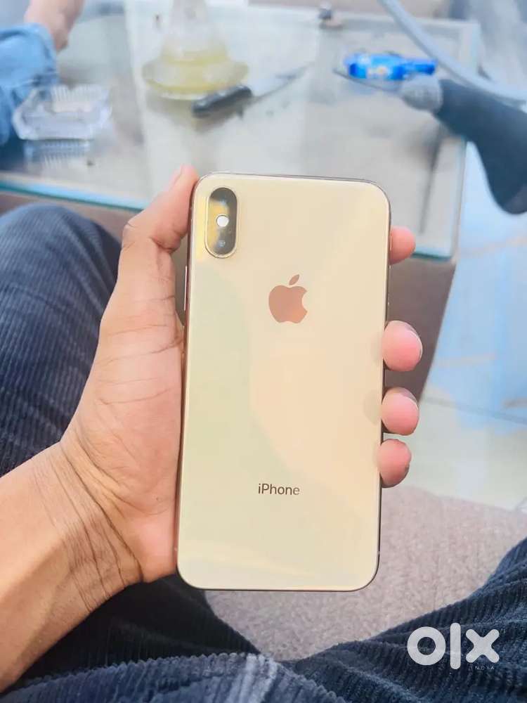 Iphone xs stroge 256 gb