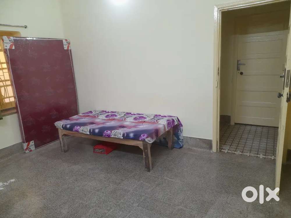 Great locality- calm and quite with all aminities