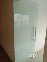 Alluminium partition and Glass door