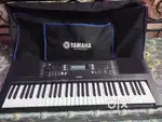 YAMHA PSR E373 Keyboard