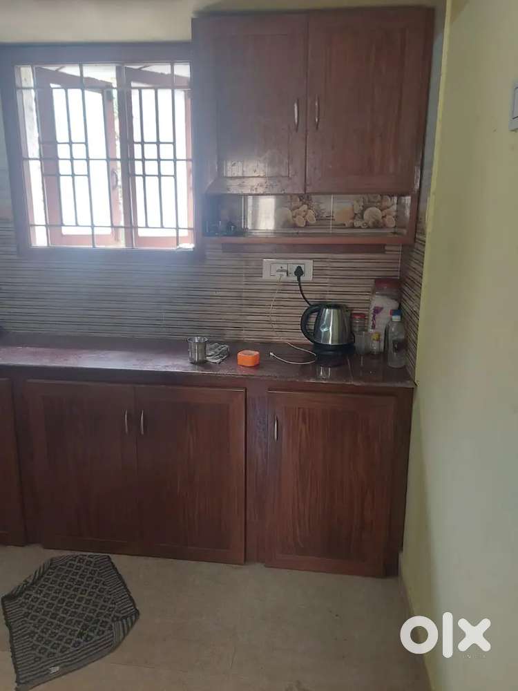 2 BHK HOUSE FOR LEASE/RENT