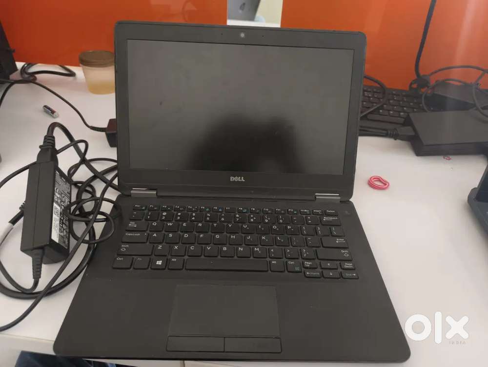 Dell Latitude E7270
