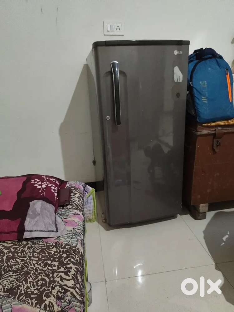 LG REFRIGERATOR