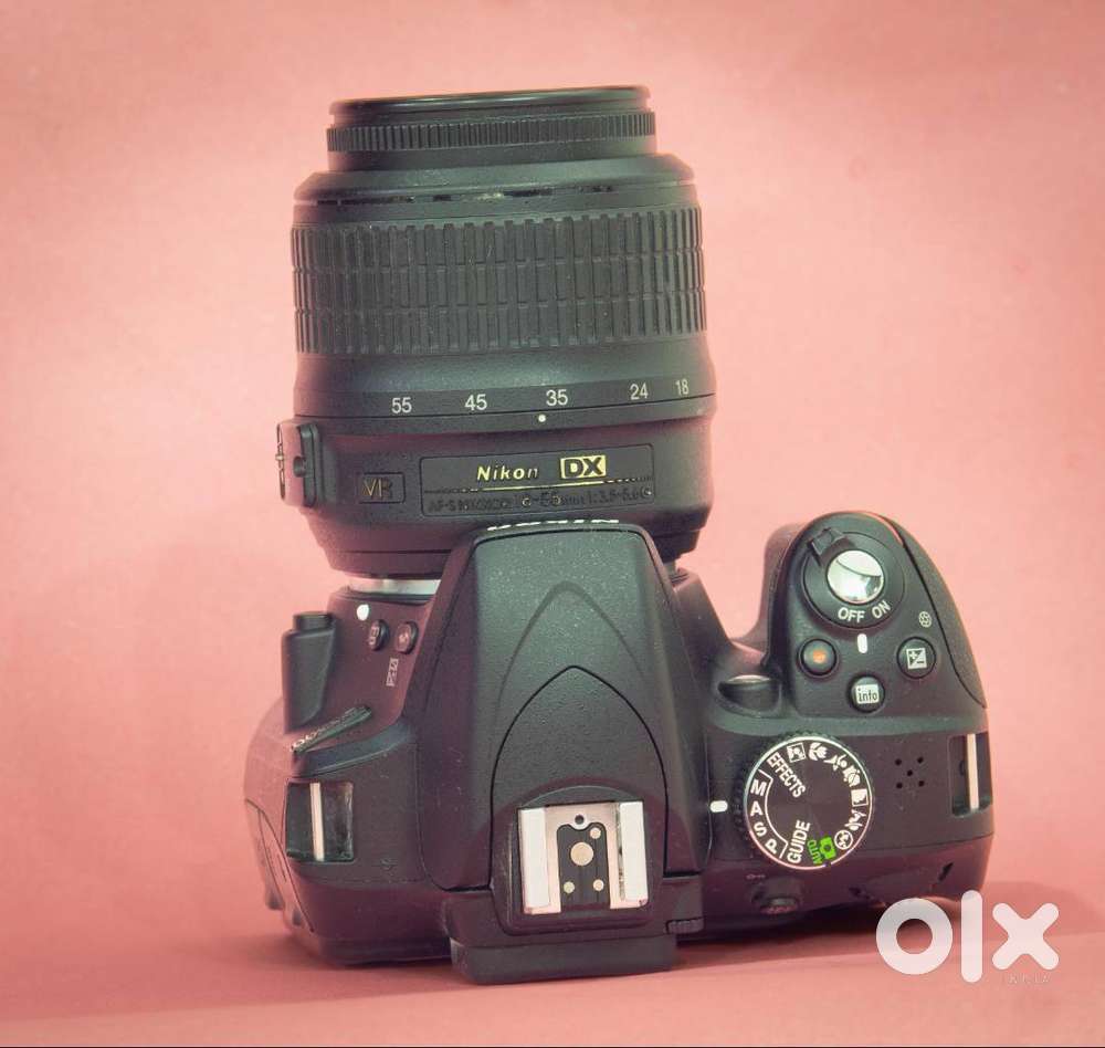 Nikon D3300 DSLR with Nikon 18-55 Lens Excellent Condition