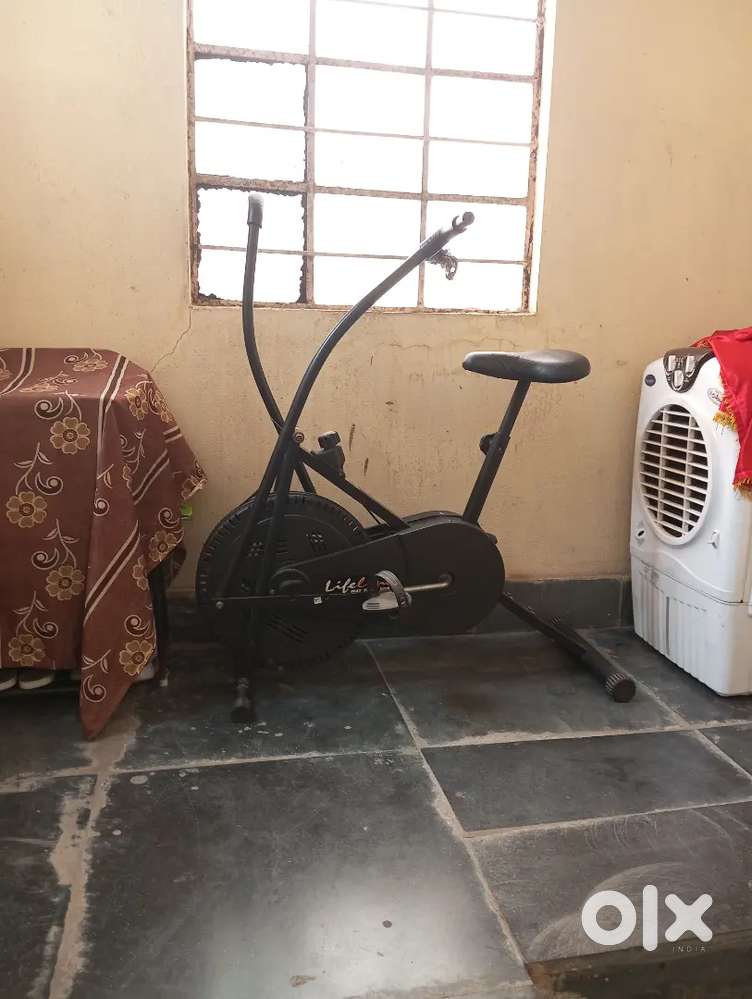 Fitness home cycling