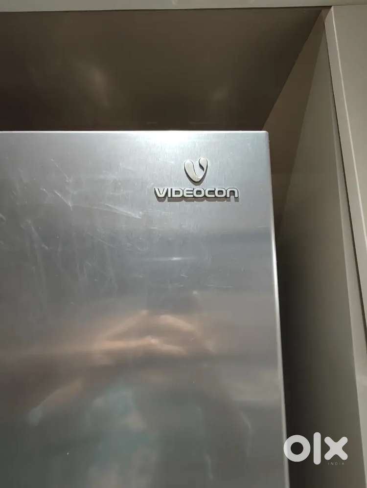 Double door fully working condition 618 lit refrigerator