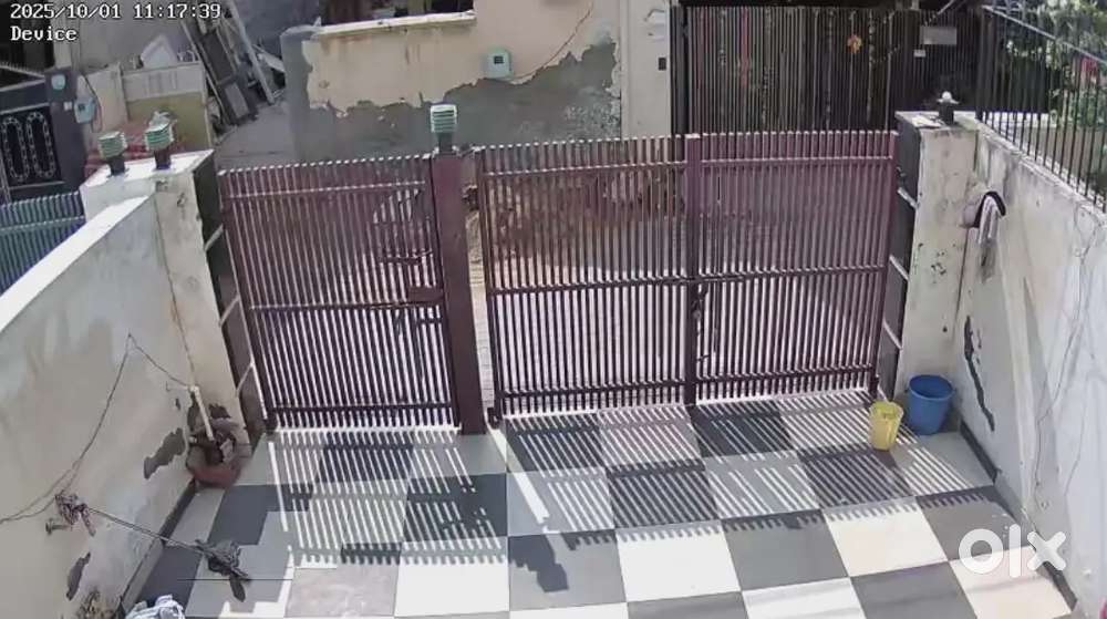 Ajit road galino. 26/3 bathindap.g for girl