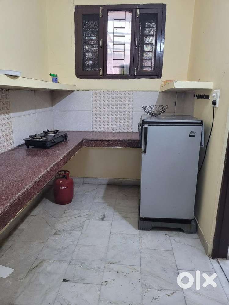 BUDGETED OWNER FREE UNFURNISHED 2BHK FOR SMALL FAMILY