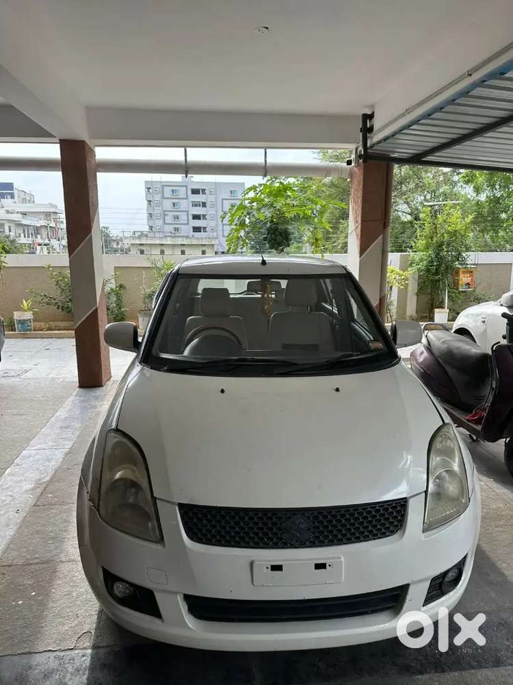Maruti Suzuki Swift 2010