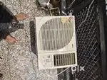 Cooling ok 0.75 ton 2 Star ka hai 5 sal Old hai