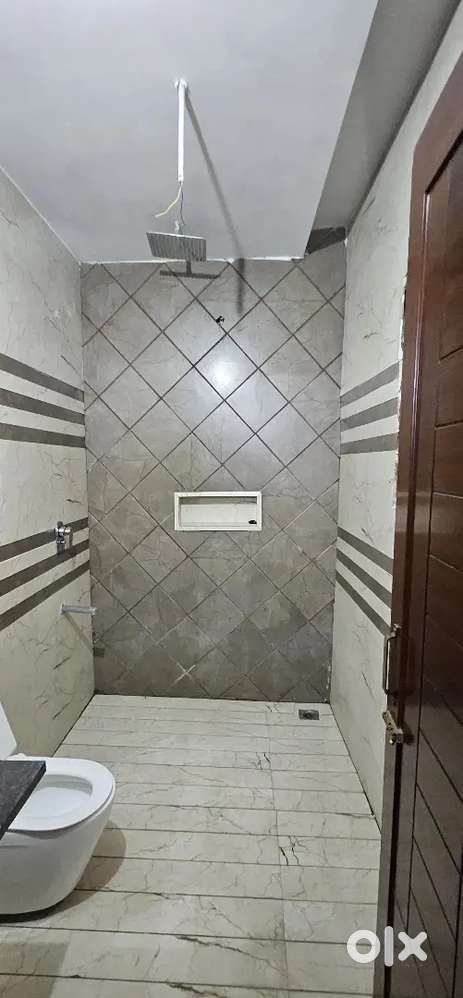 Newly constructed 2 bhk 1st  floor available for rent fully furnished