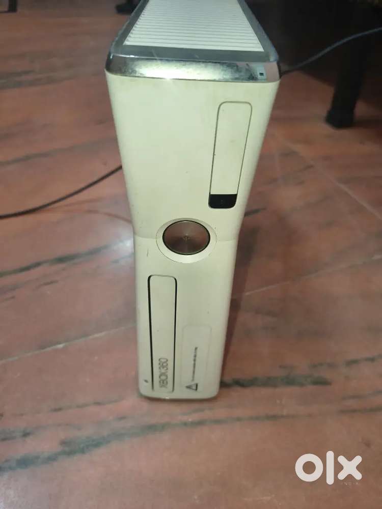Xbox 360 SLIM