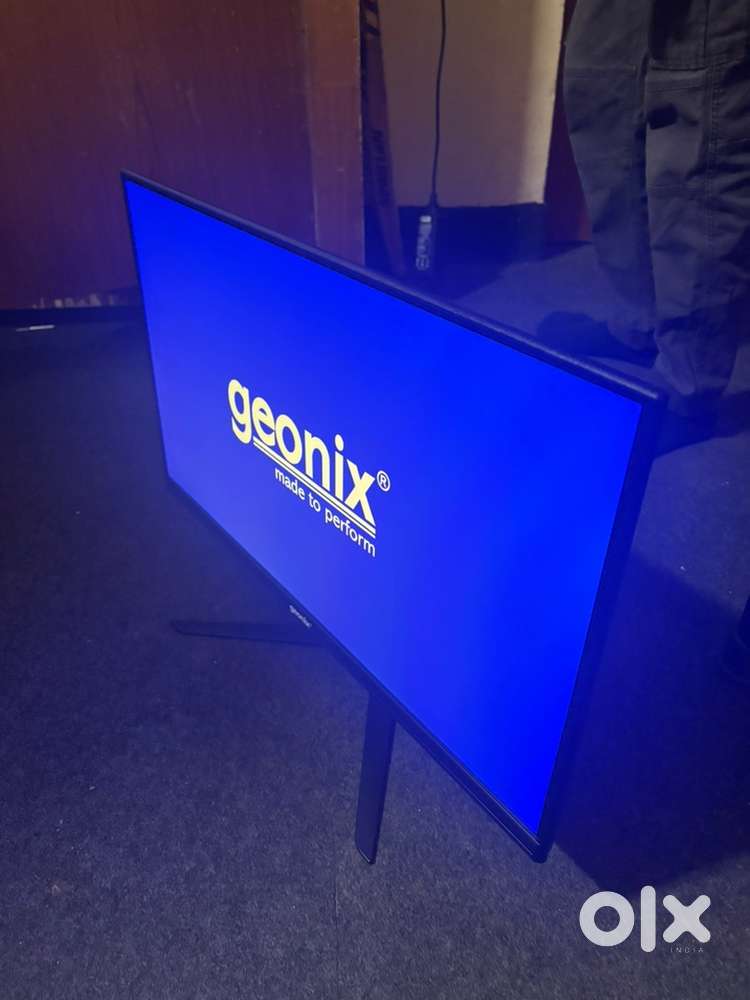 Geonix 24Inch iPS Display Monitor