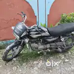 Gadi bhaut shi hai nayi gadi leni hai isiliye bech rahu