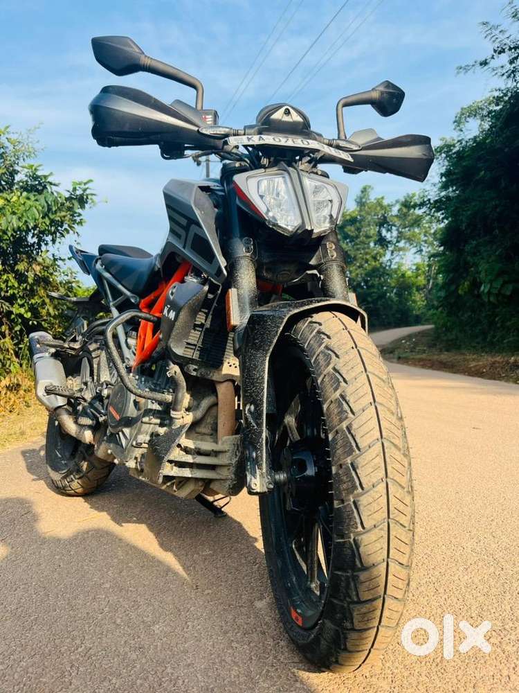 KTM Duke 250 BS6