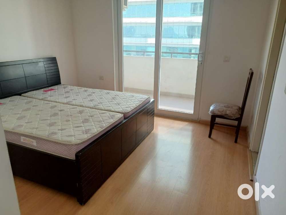 3 BHK luxury flat for Rent in Sector 48