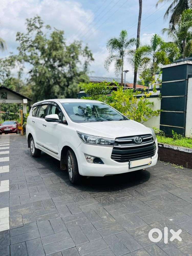 Toyota Innova Crysta 2.4 GX MT, 2019, Diesel
