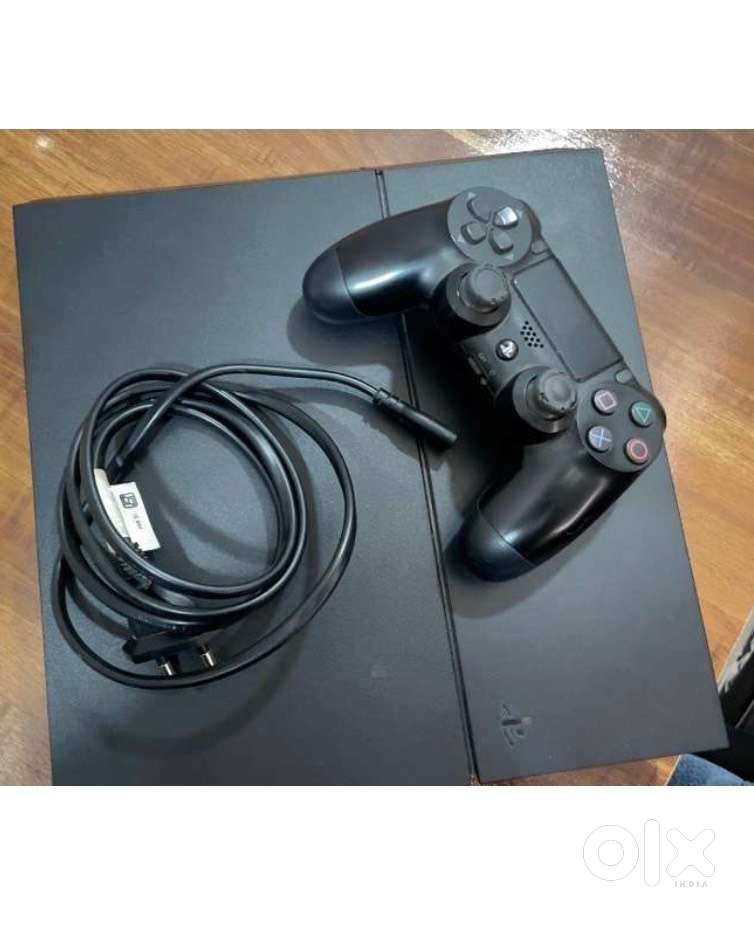 Ps4 1tb jelbre@k 15 games playstation 4 with all accessories