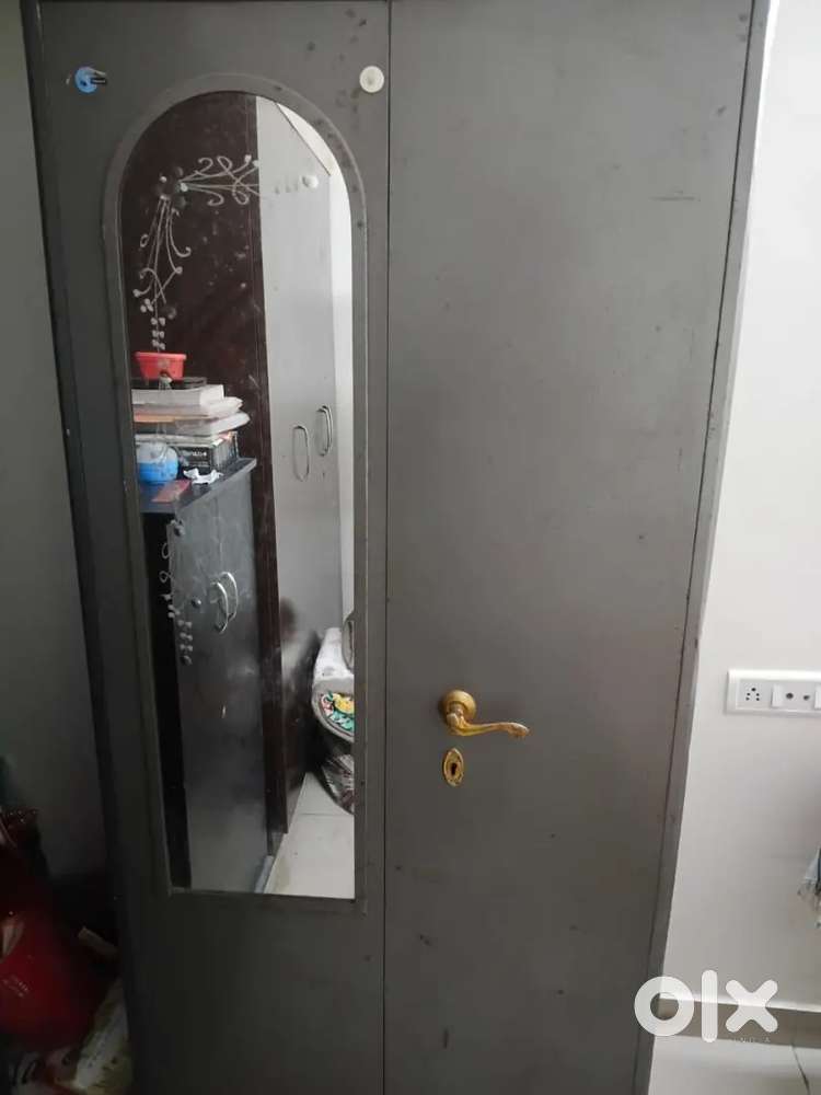 Old almirah large size in good condition