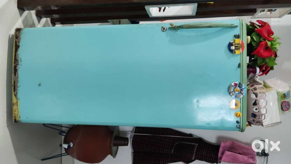 Fridge 220 Lts for sale