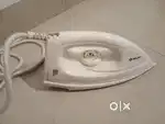 Bajaj dry irom 1000 w.