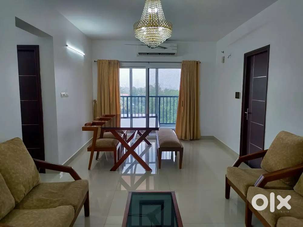 Exquisite 3 Bhk Fully Furnished Flat at Vayalikada, near Kowdiar