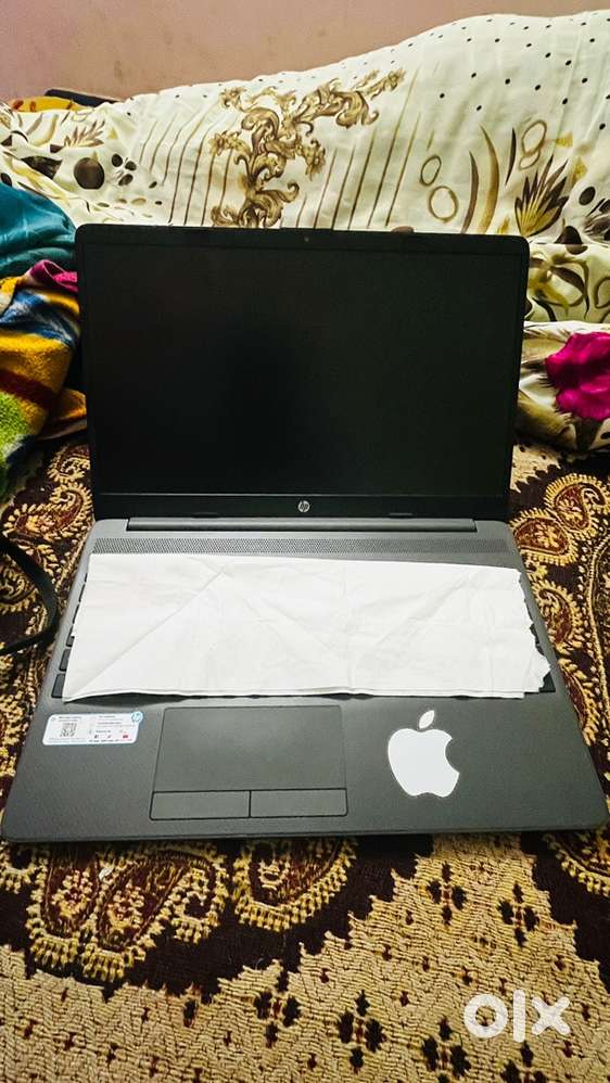 Hp Laptop 256 Very Low use